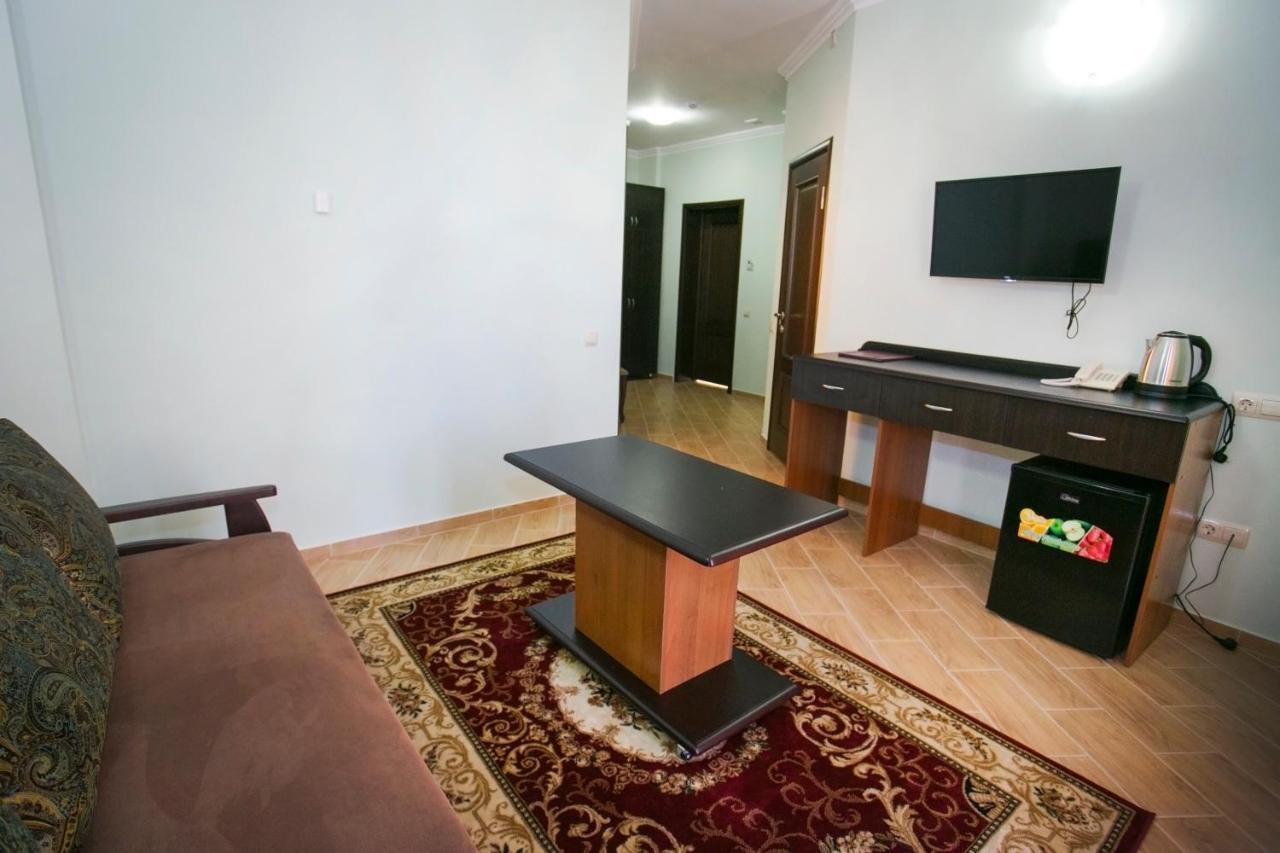 Hotel Acra Σουχούμι Εξωτερικό φωτογραφία