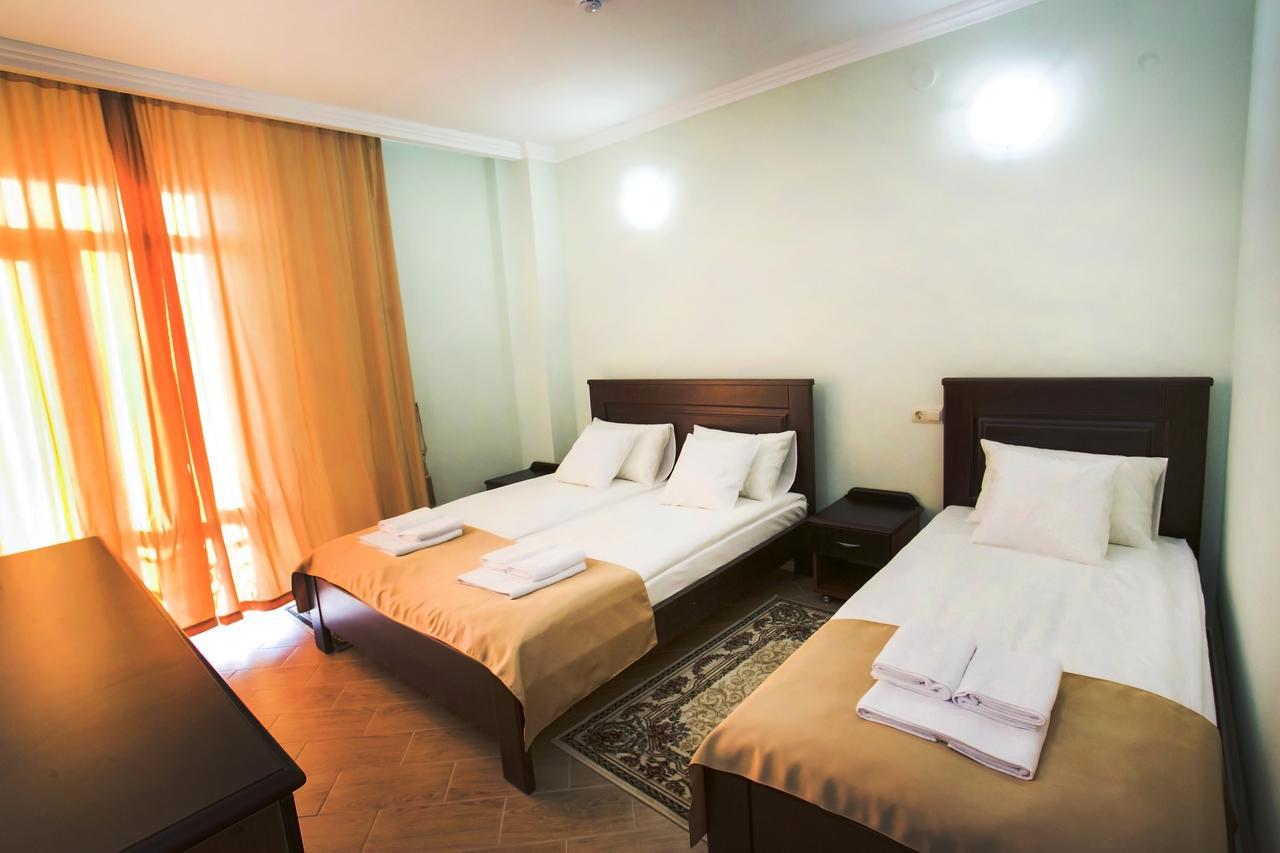 Hotel Acra Σουχούμι Εξωτερικό φωτογραφία