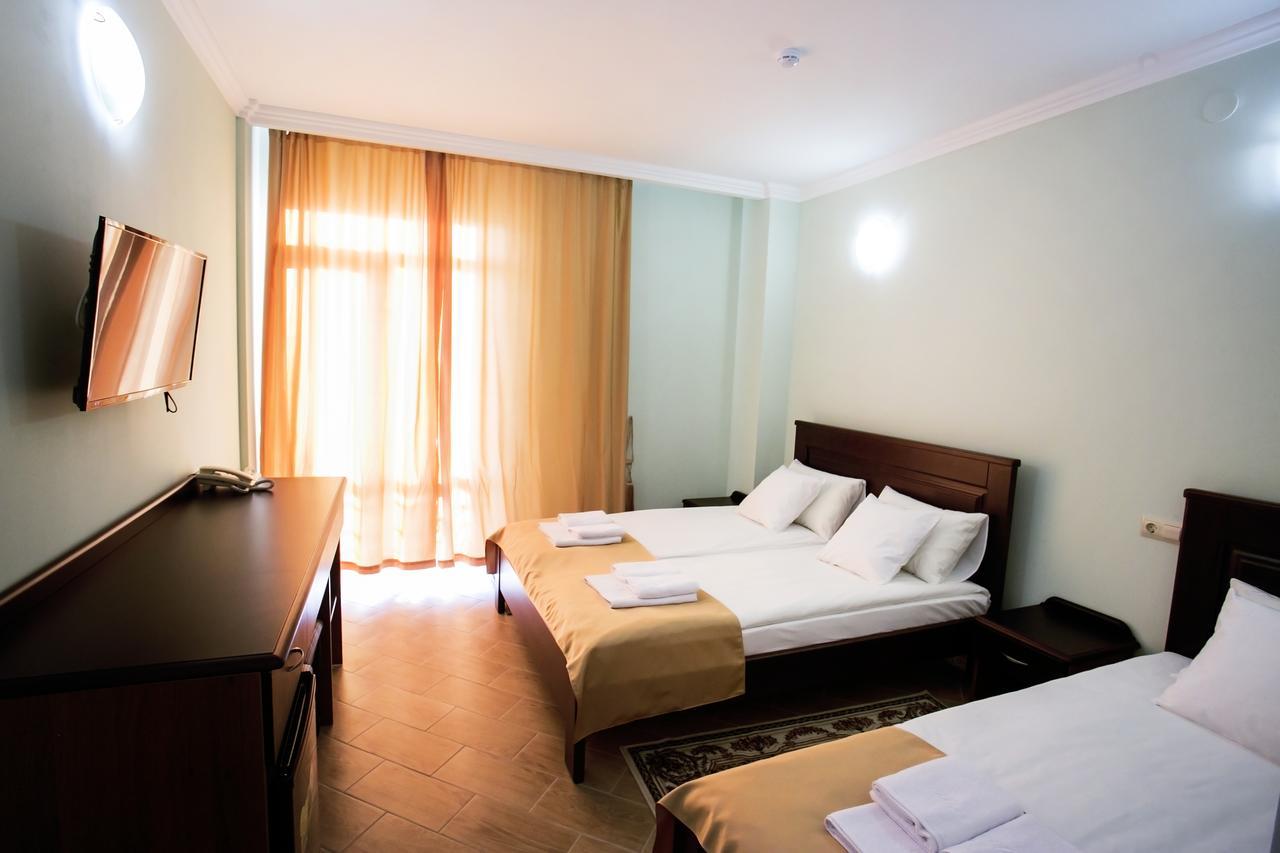 Hotel Acra Σουχούμι Εξωτερικό φωτογραφία