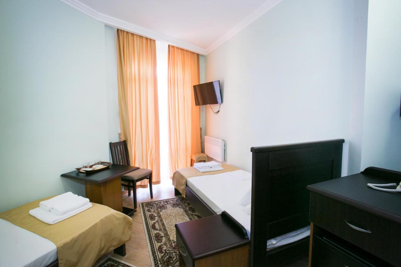 Hotel Acra Σουχούμι Εξωτερικό φωτογραφία